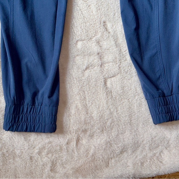 Athleta Unbound Jumpsuit Cargo Blue Relaxed Sleeveless Stretchy Loose 0 2 XS - Picture 11 of 15